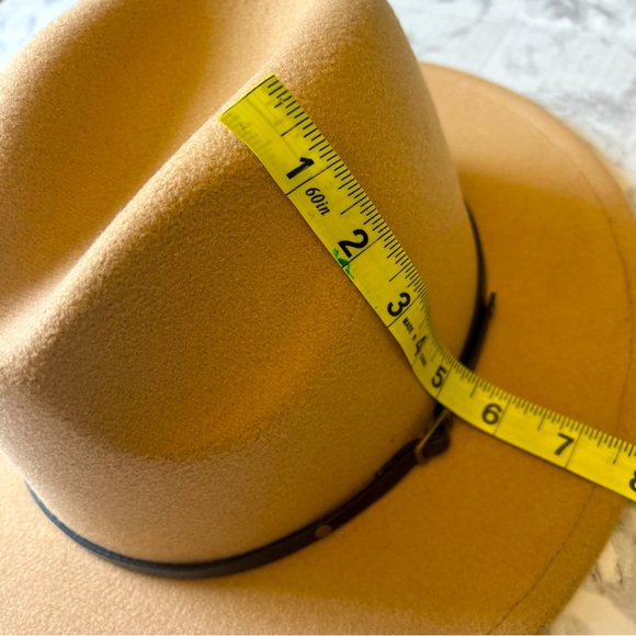 Tan wide brim western/fedora style hat (NWOT) - Picture 8 of 8